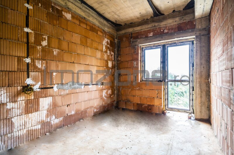 Apartament 3 camere, 2 bai, 2 balc., bloc nou, finisat la cheie, centrala termica